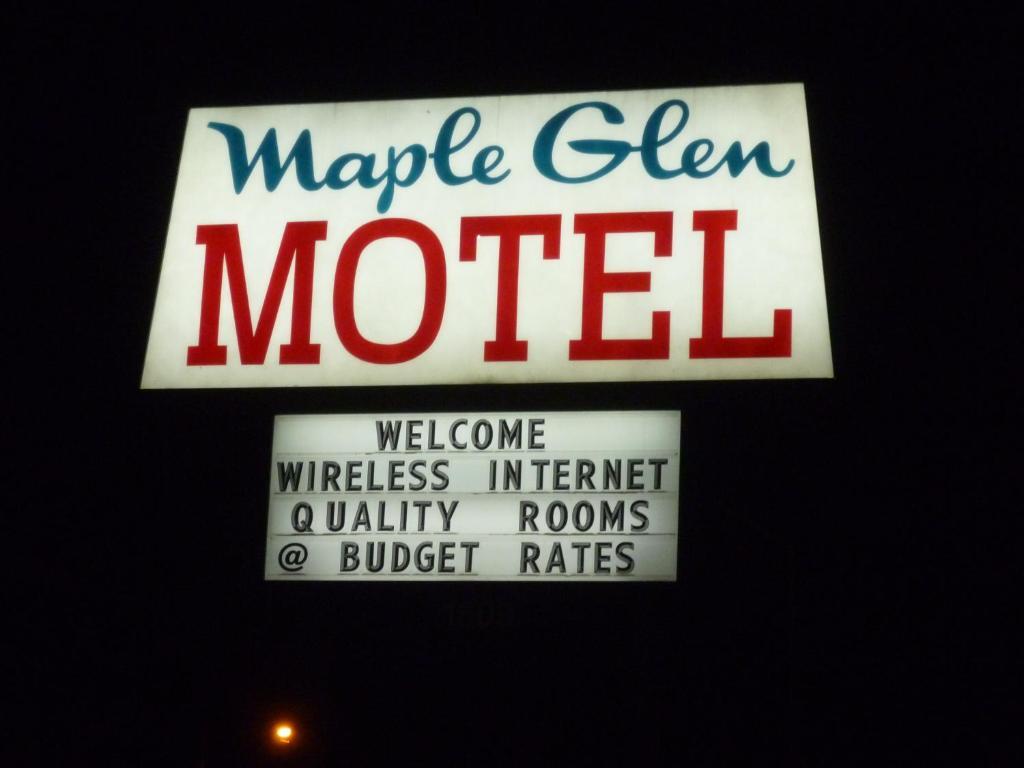 Maple Glen Motel London Exterior foto